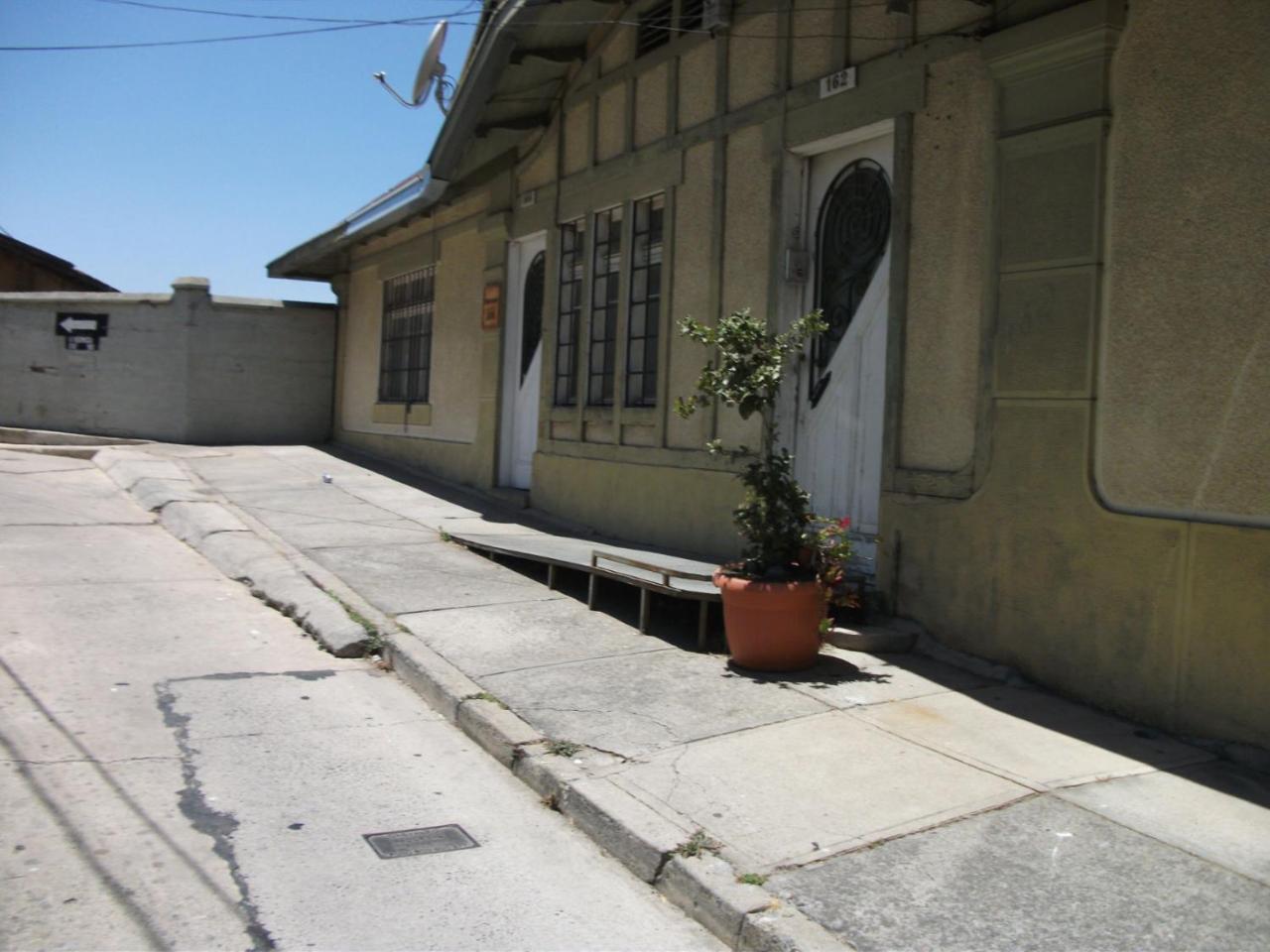 B&B Patrimonial Little Castle Βίνα Ντελ Μαρ Εξωτερικό φωτογραφία